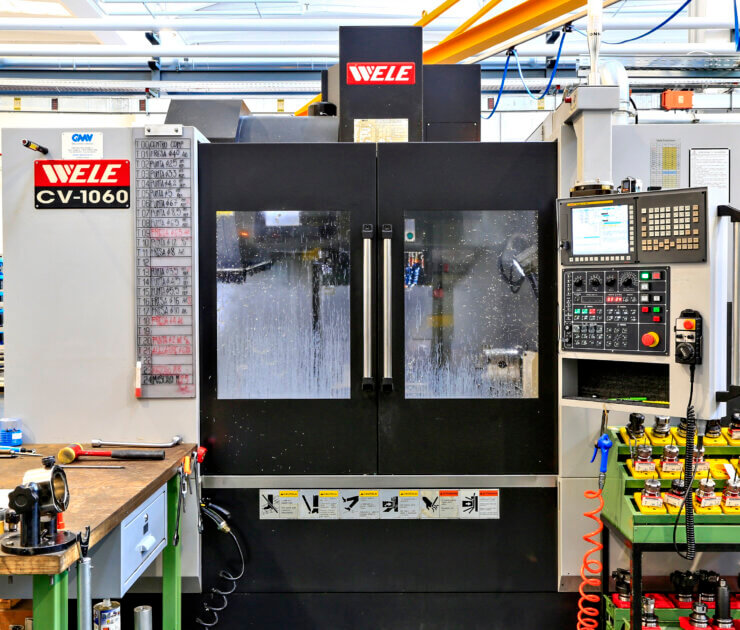 Centro Verticale ISO 40 con 4° asse in continuo